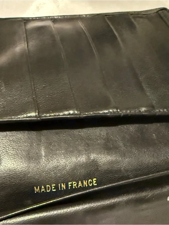 ✨ CHANEL Bicolore Quilted CC Logo Lambskin Long Bifold Wallet - Black ✨ - Picture 6 of 13